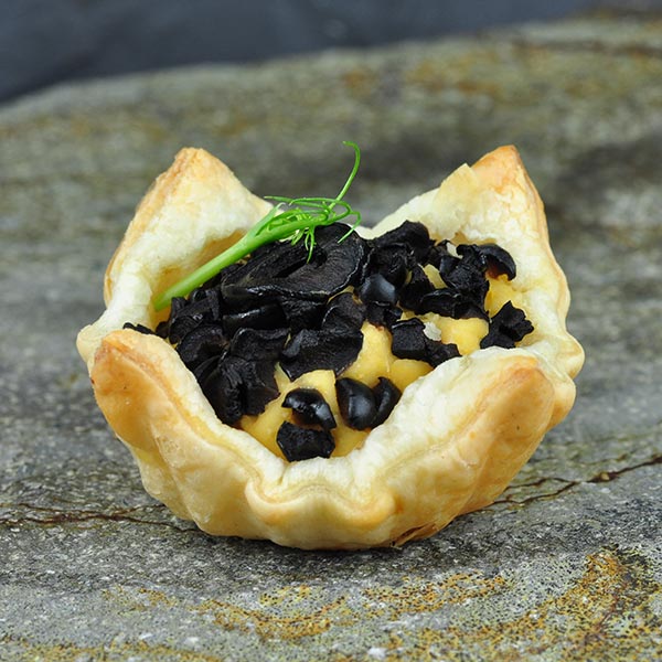 Мини-киш с хумусом и оливками, 35 г